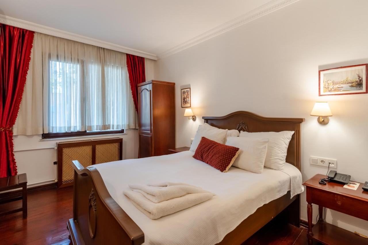 Sebnem Hotel Istanbul Exterior photo