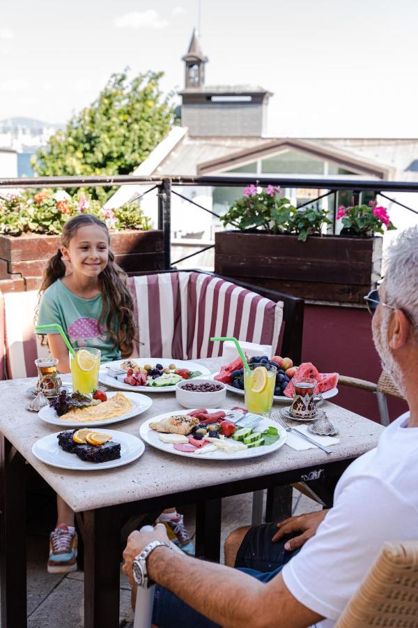 Sebnem Hotel Istanbul Exterior photo