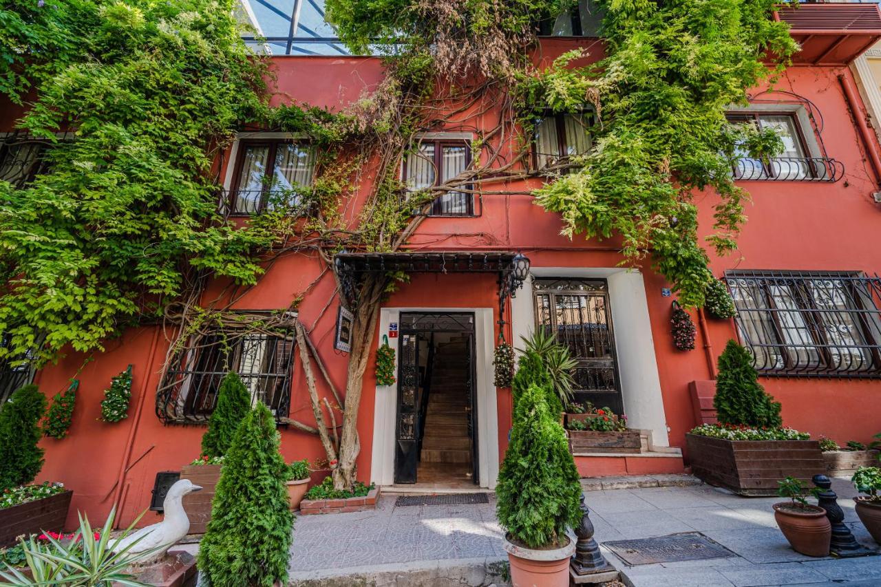 Sebnem Hotel Istanbul Exterior photo