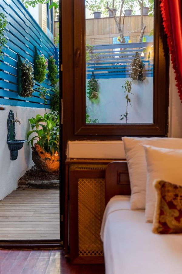 Sebnem Hotel Istanbul Exterior photo