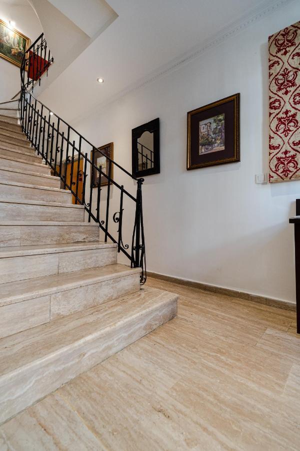 Sebnem Hotel Istanbul Exterior photo