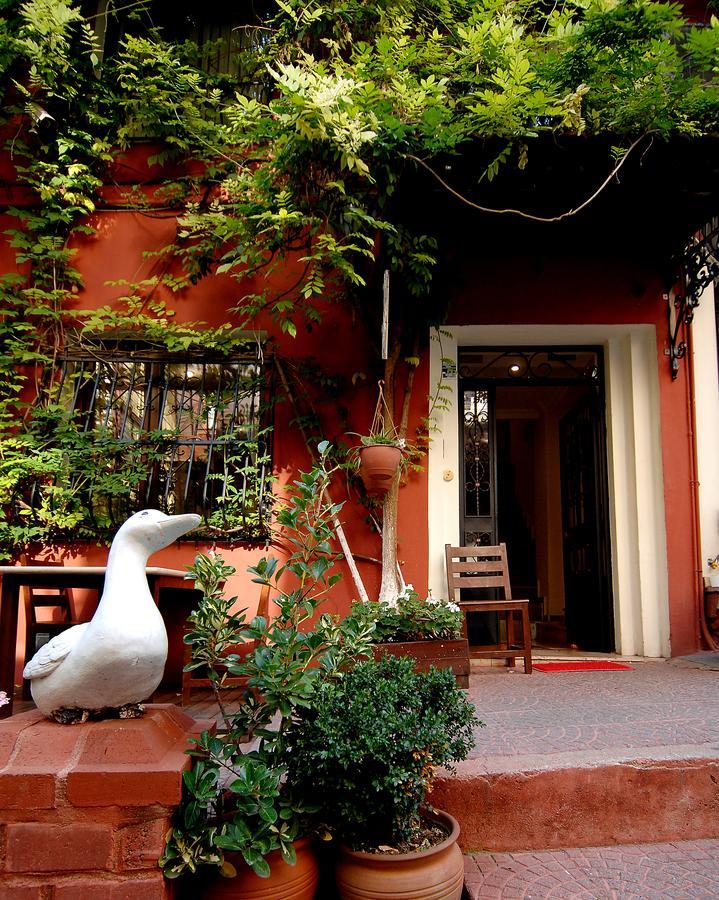 Sebnem Hotel Istanbul Exterior photo